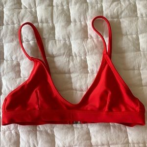 Swimsuit top (Size Small)
